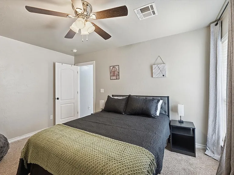 4713 Doe Run Dr — Photo 17