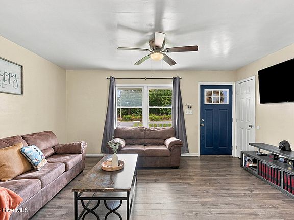 4th image of 1113 Murrill Hill Road