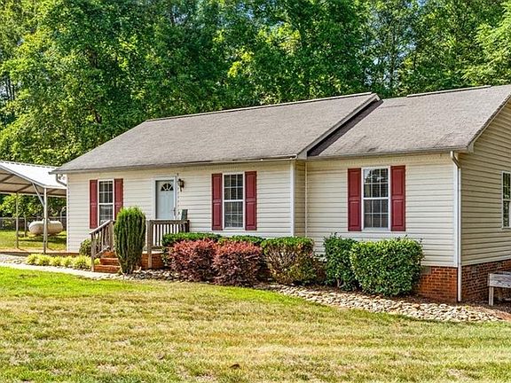 3rd image of 4611 Troxler Mill Rd