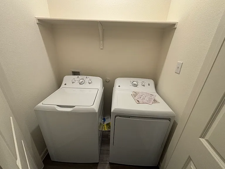 5512 Hastings Ln — Photo 12