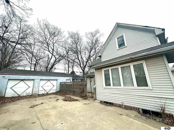 5410 S 48th St, Omaha, NE 68117