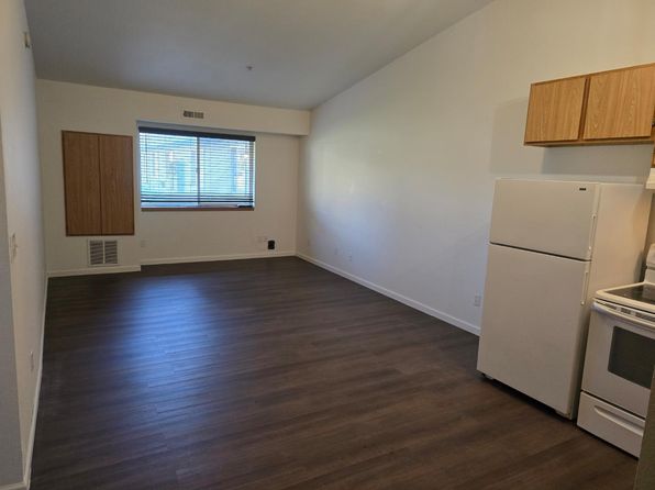 1111 Columbia St #102