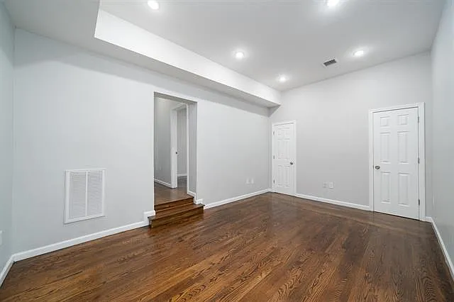3 bed, $3,150 — Photo 3