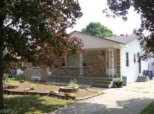 2850 Hollis Dr NE, Grand Rapids, MI 49505