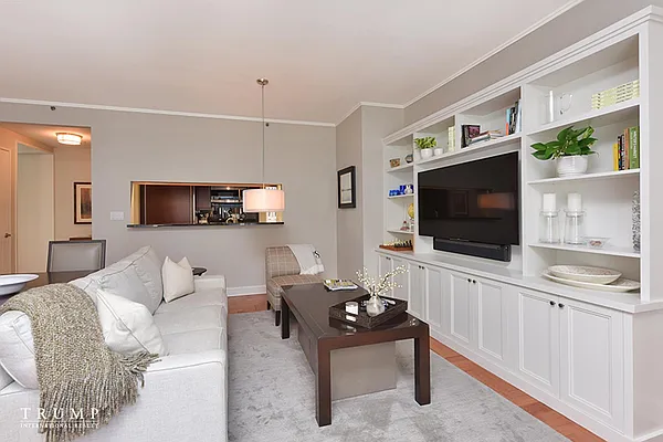 Sold by Trump International Realty | media 17