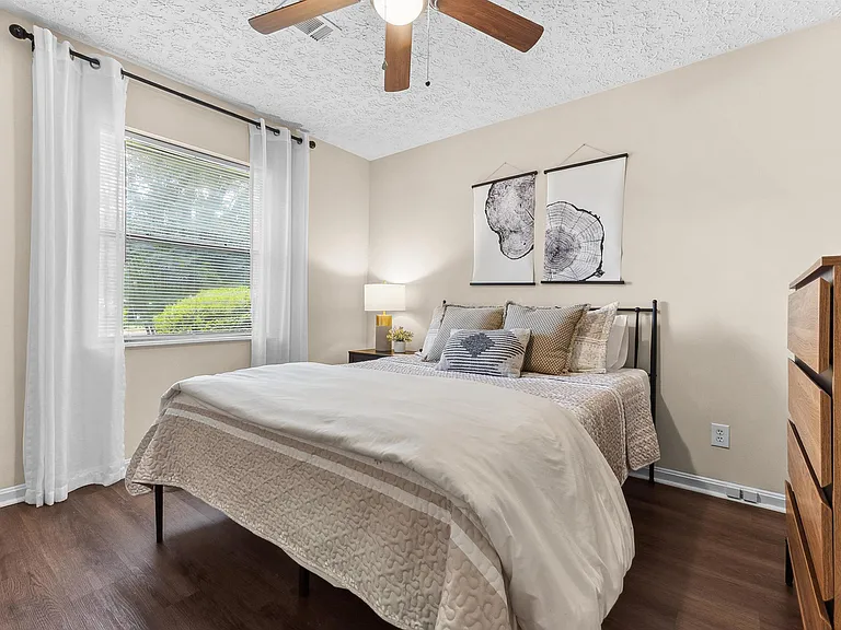 1100 Kenwood Dr — Photo 28