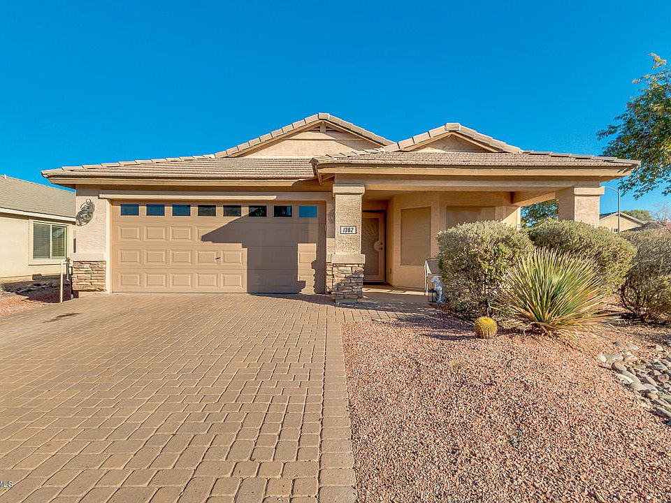 1st image of 1382 E Prickly Pear Dr