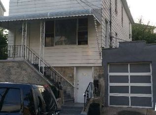 3231 Chestnut Dr N, Bronx, NY 10467