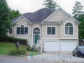 2nd image of 2811 Quince Ln