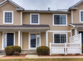 15415 Hammontree Dr, Urbandale, IA 50323