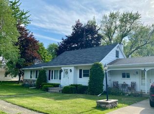 32 Lamotte St, Sandusky, MI 48471