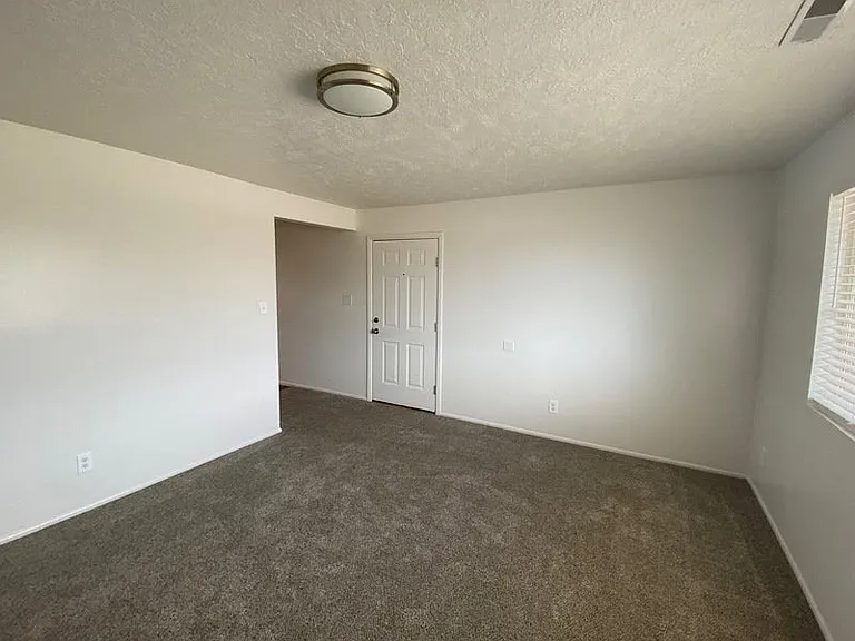 866 E 500th St N #866 — Photo 3