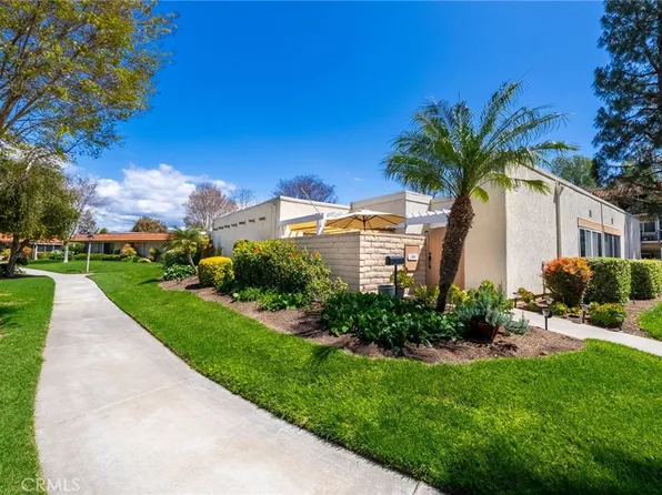 3017 Via Buena Vis Unit B, Laguna Woods, CA 92637