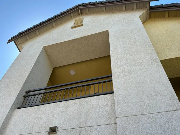 1360 Shady Ln APT 1022, Turlock, CA 95382