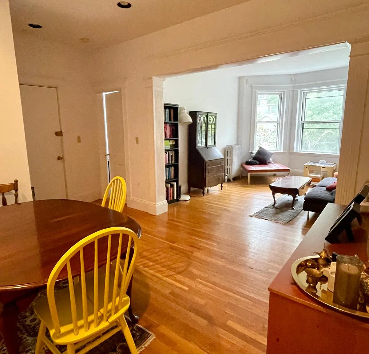 2 bed, 975 sqft, $3,600 — Photo 3