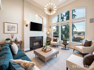 1522 Whitebark Pl, Coquitlam, BC V3E2V8