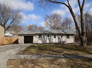 9621 Burton St Lincoln NE 68526 Zillow