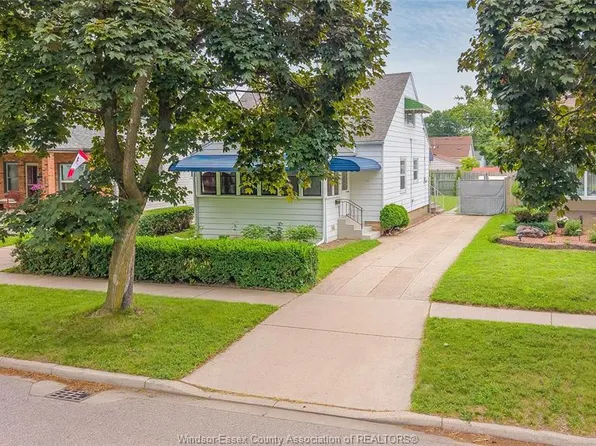 1756 Westcott Rd, Windsor, ON N8Y 4C9