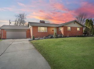 2592 Birchwood Dr, Youngstown, OH
