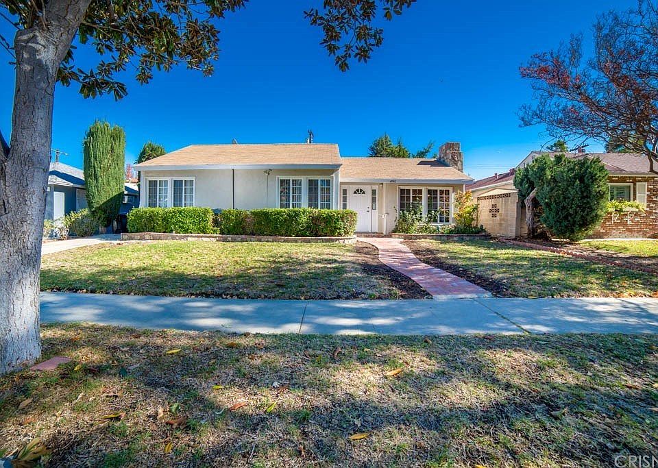 1st image of 4956 Garden Grove Ave