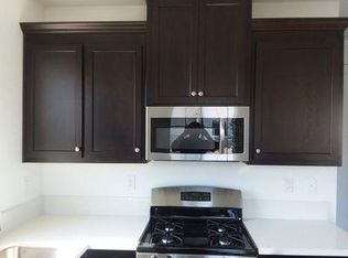 1027 Strawberry Ter, Davis, CA 95616