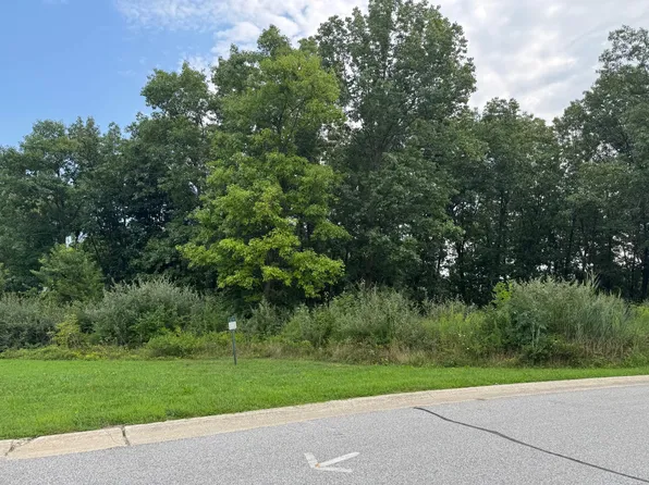 720 Ketill Trl, Crown Point, IN 46307