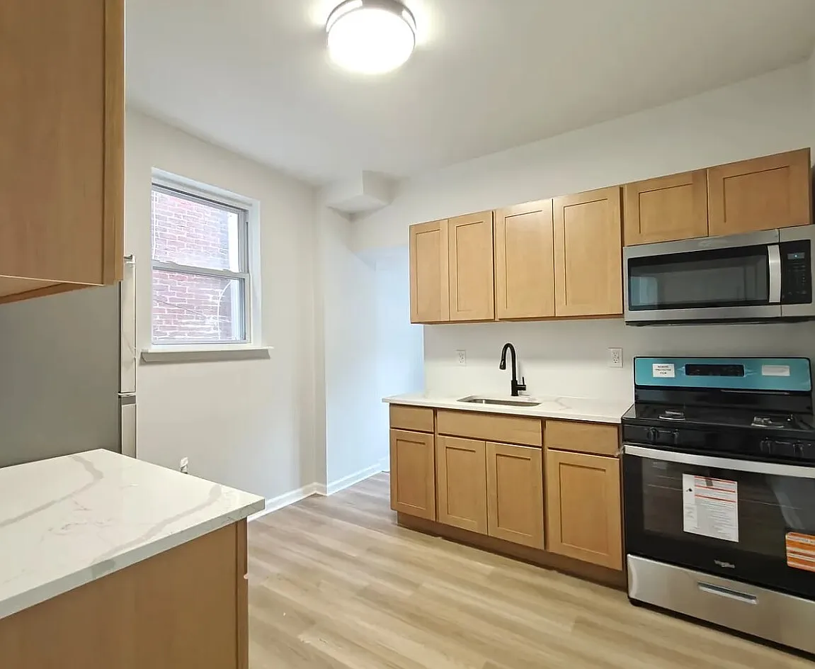 5415 Media Street - 1 — Photo 4