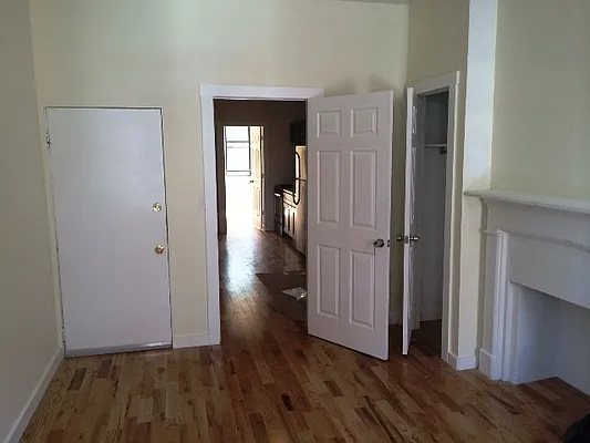 Rented by Nest Seekers International | media 30