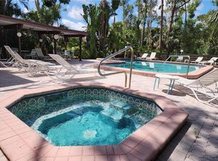 134 Pinebrook Dr, Fort Myers, FL 33907