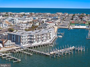 310 West Ave APT A1-1, Beach Haven, NJ 08008