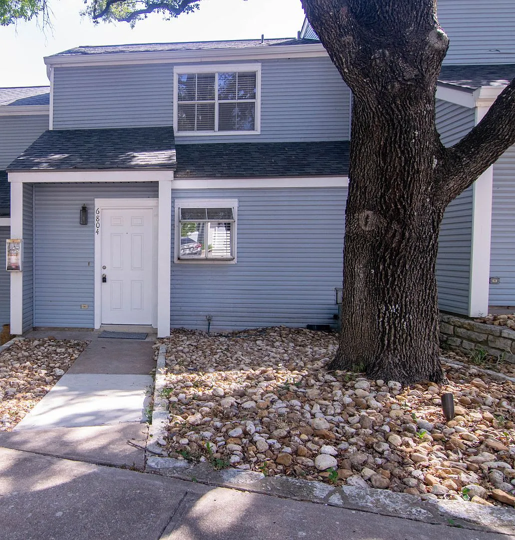 6804 Old Quarry Lane Austin, TX 78731 — Photo 1