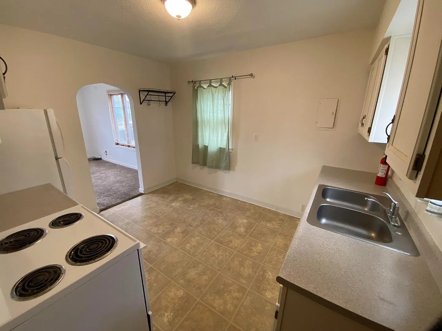 404 S Wayland Ave #1 - 404 S Wayland Ave, #1 — Photo 3