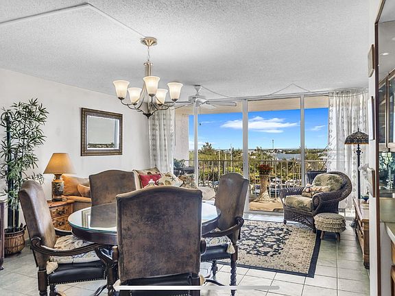 2nd image of 2000 Coco Plum Dr APT 603