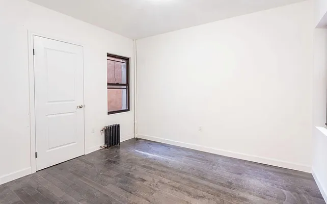 Rented by Compass | media 12