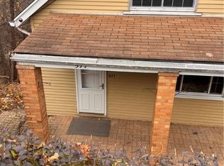 577 Stephen St, Ambridge, PA 15003