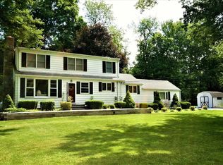 12 Lake Ave, Bedford, NY 10506