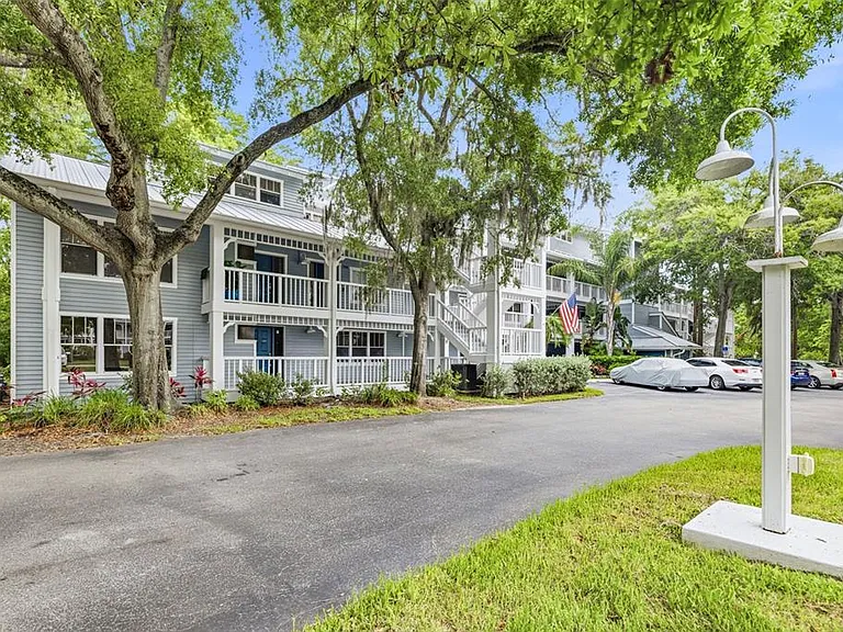 2533 Dolly Bay Dr #105 — Photo 1