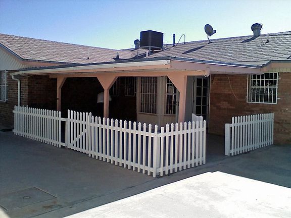 2nd image of 5761 Sweetwater Dr