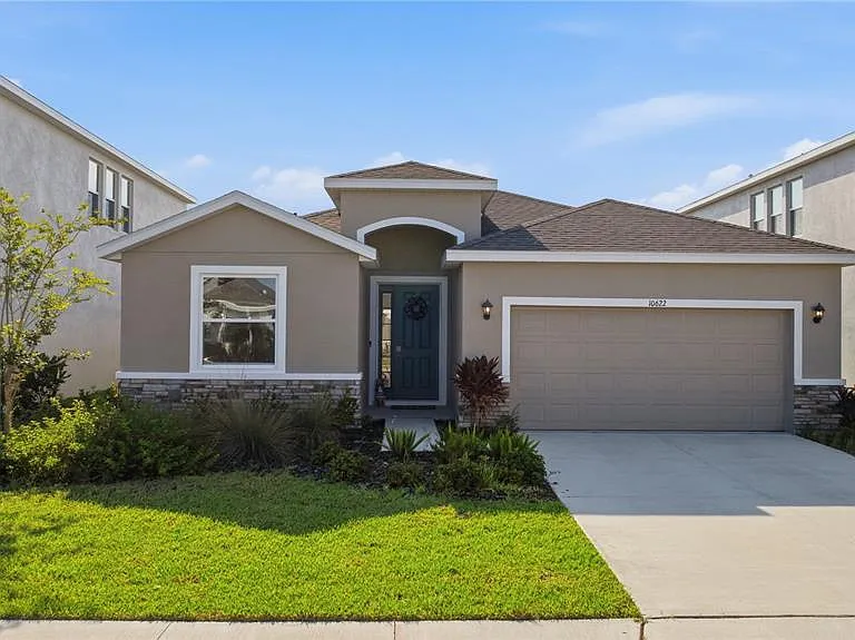 10622 Eustis Dr — Photo 25