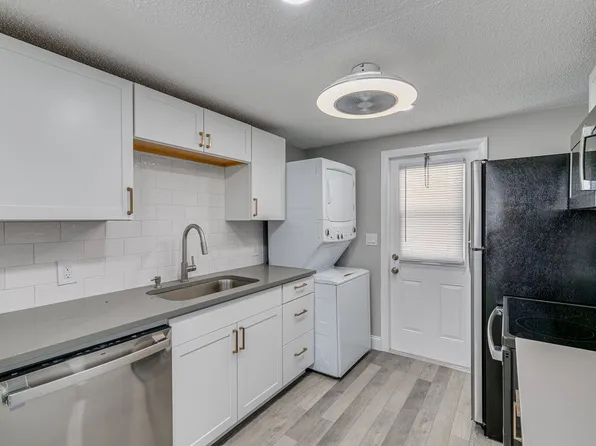 13496 W Rena Dr #1, Largo, FL 33771