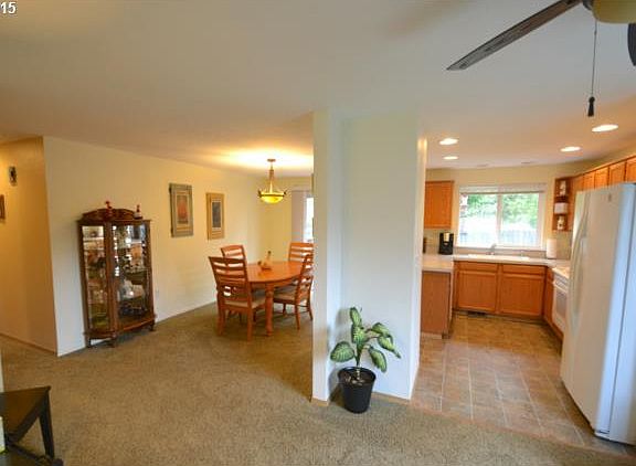 5th image of 10508 NE 88th St