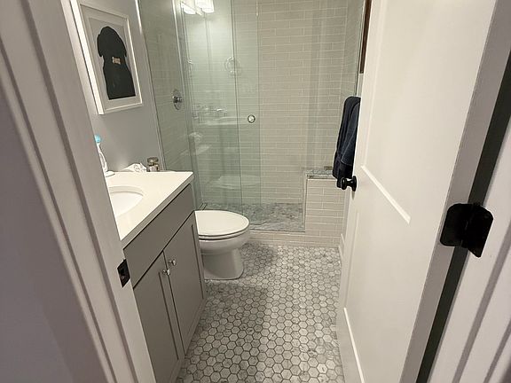 4th image of 3113 Elm Ave