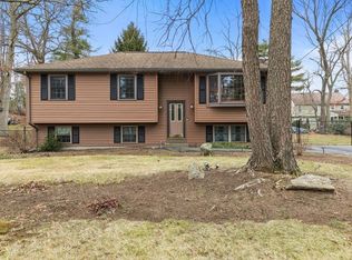 60 McKeon Dr, North Attleboro, MA 02760