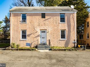 760 Parkway Ave, Ewing, NJ 08618