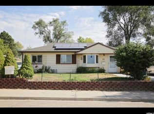 26 Airlane Dr, Clearfield, UT 84015