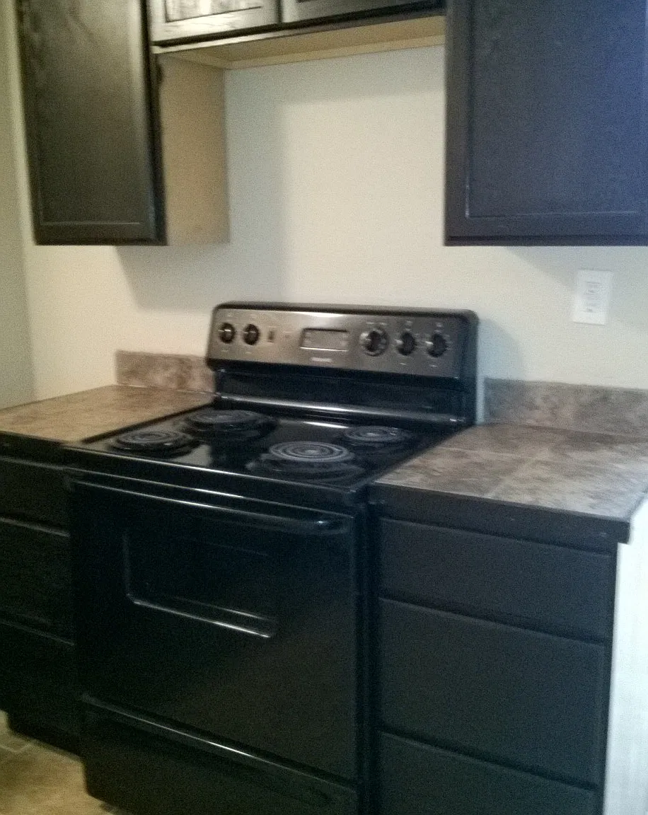 2 bed, $1,200 — Photo 3