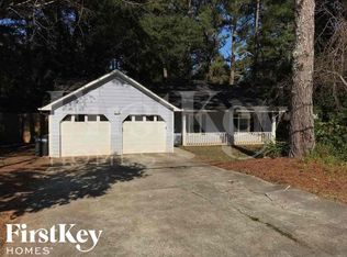 5334 Memorial Ln, Powder Springs, GA 30127