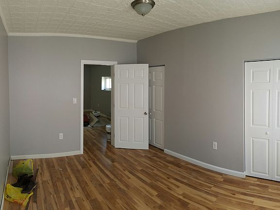 reverse angle bedrom 1