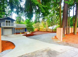 7115 Olympic View Dr, Edmonds, WA 98026