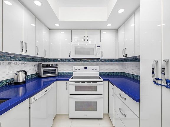 5th image of 9511 Collins Ave APT 1202
